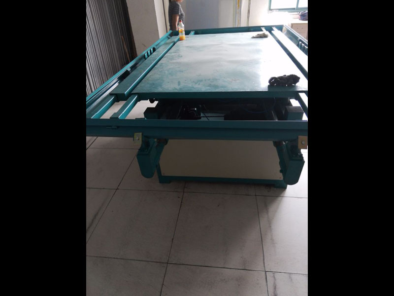 針板平臺繃網(wǎng)機